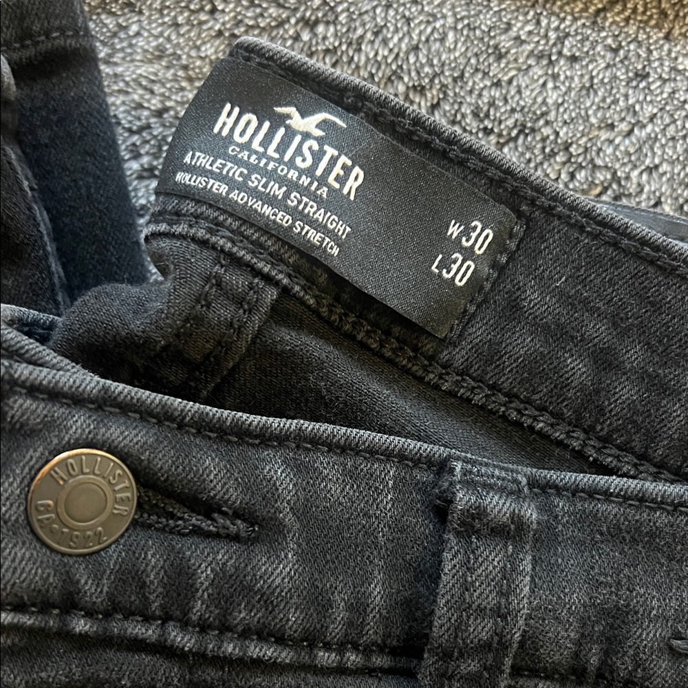 Hollister Men's Dark Gray Slim Straight Jeans